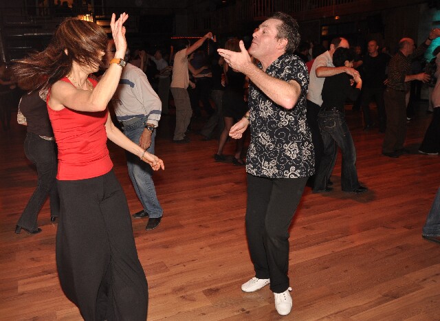 min 2009 02 01 station danse 157